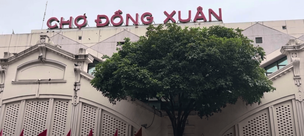 Dong Xuan Market