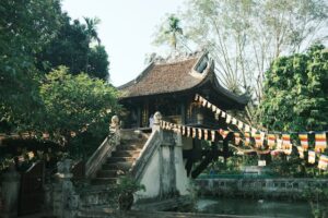 One-pillar-pagoda