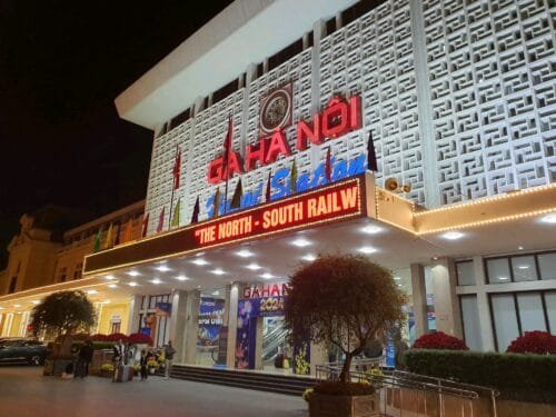 Hanoi to Sapa Train