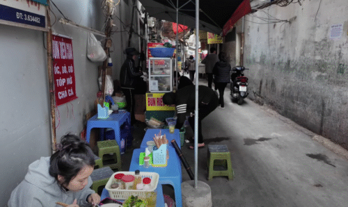 Hidden Street Foods in Hanoi