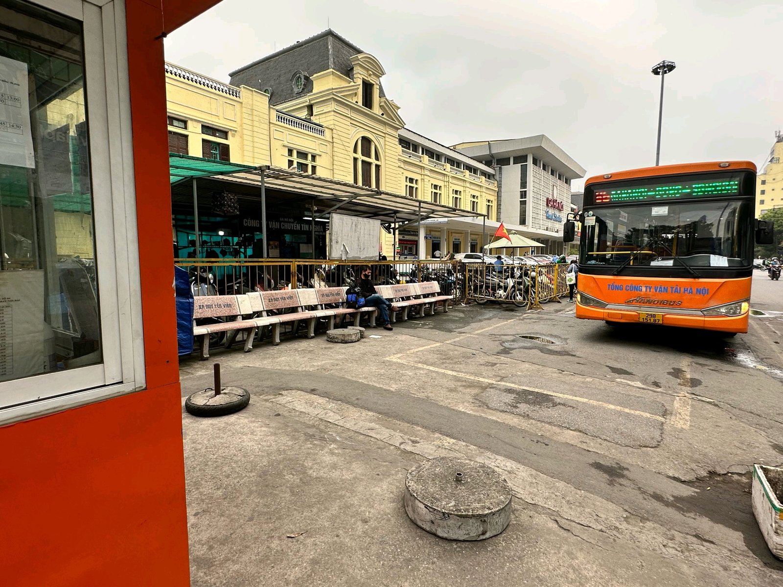 How to Use Hanoi Airport Bus 86 (and Its Best Alternatives)