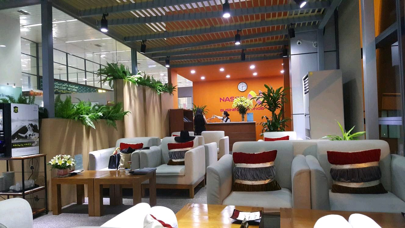 noi bai airport lounge