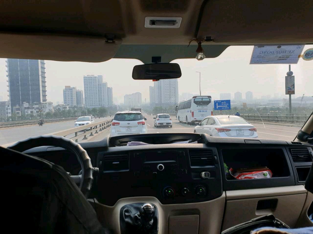 taxi ride to old quarter