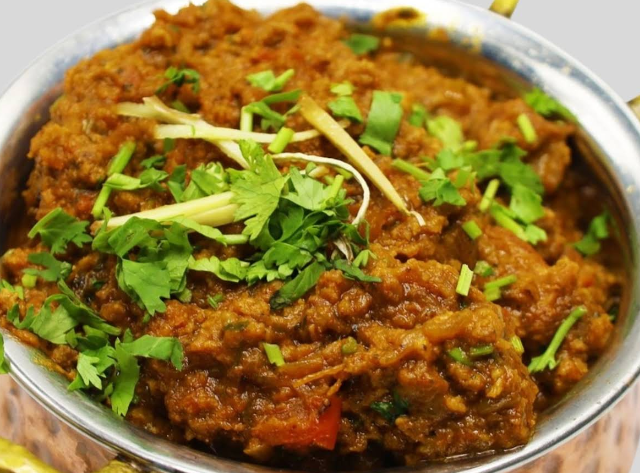 Best Indian Restaurant in Tam Dao - Mutton Rara